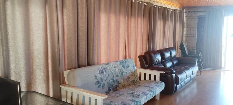 To Let 3 Bedroom Property for Rent in De Bakke Western Cape